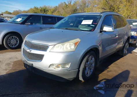 2012 Chevrolet Traverse 1Lt z USA, uszkodzony, nr VIN 1GNKRGED6CJ358213